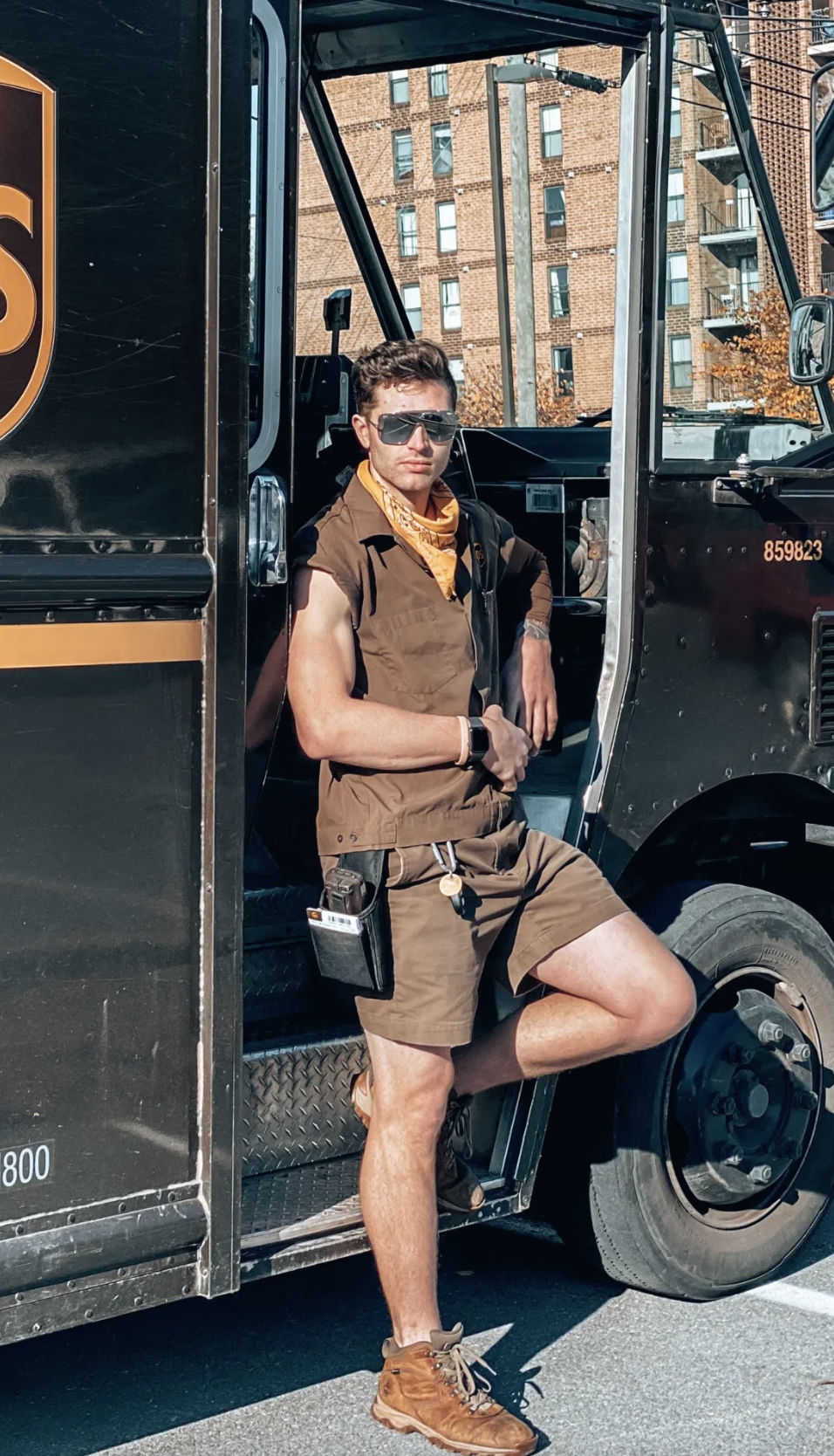 The 20 Most Fashion-Forward UPS Drivers